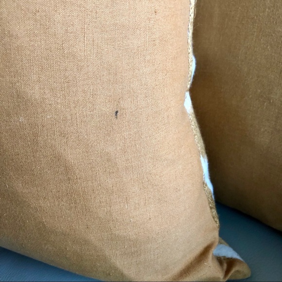 Accent Pillows / Cushions, Duck Feather, three (3) - Picture 8 of 8